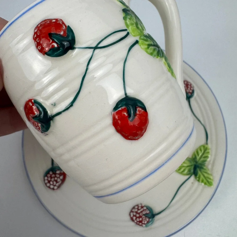 Vtg Strawberry Cup Saucer Ceramic Coffee Tea‎ Set Berry Cottagecore Kitchen